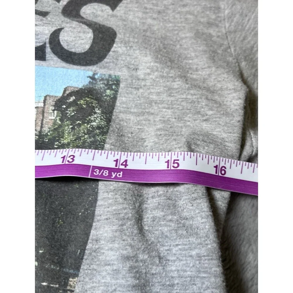 The Beatles Band Concert T-Shirt Mens Size Small Grey Abbey Road Music Retro‎